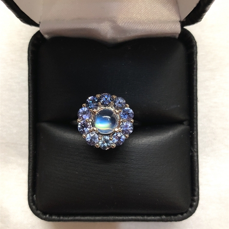 14K White Gold Moonstone and Sapphire Ring size 6.75  J7619